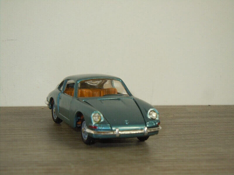 Modelcars MEBETOYS Porsche 912 Coupe A-12 GreenBlue front