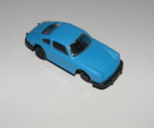 Modelcar MANURBA Porsche 912 Coupe Blue front right