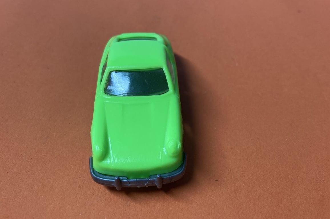 Modelcar MANURBA Porsche 912 Coupe green front