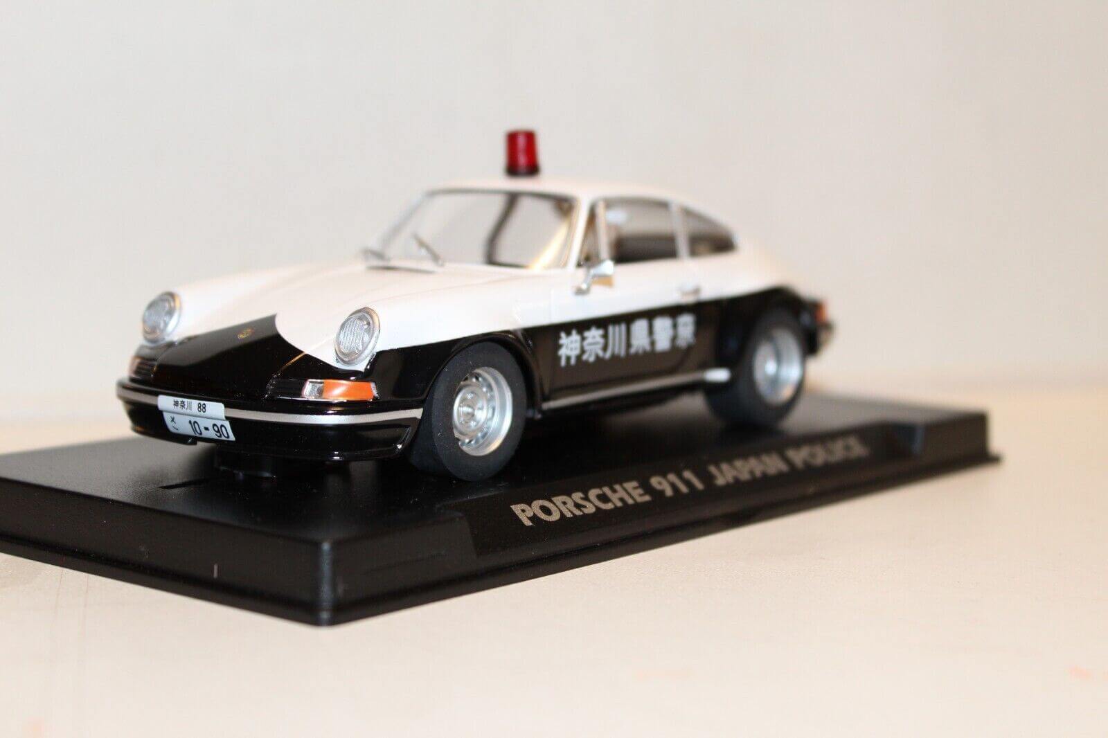 Modelcar FLY Model Cars slot car Porsche 912 Coupe Japanese Policecar front left