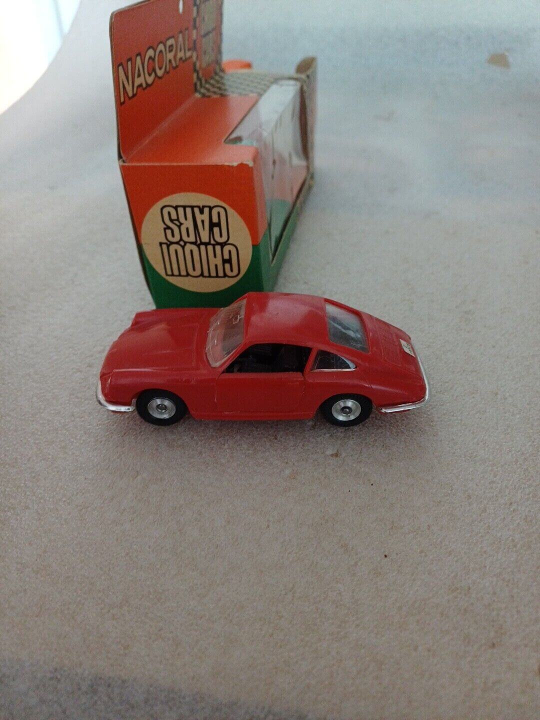 912stuff Nacoral Chiqui Cars Porsche 912 Coupe left side red with box modelcar