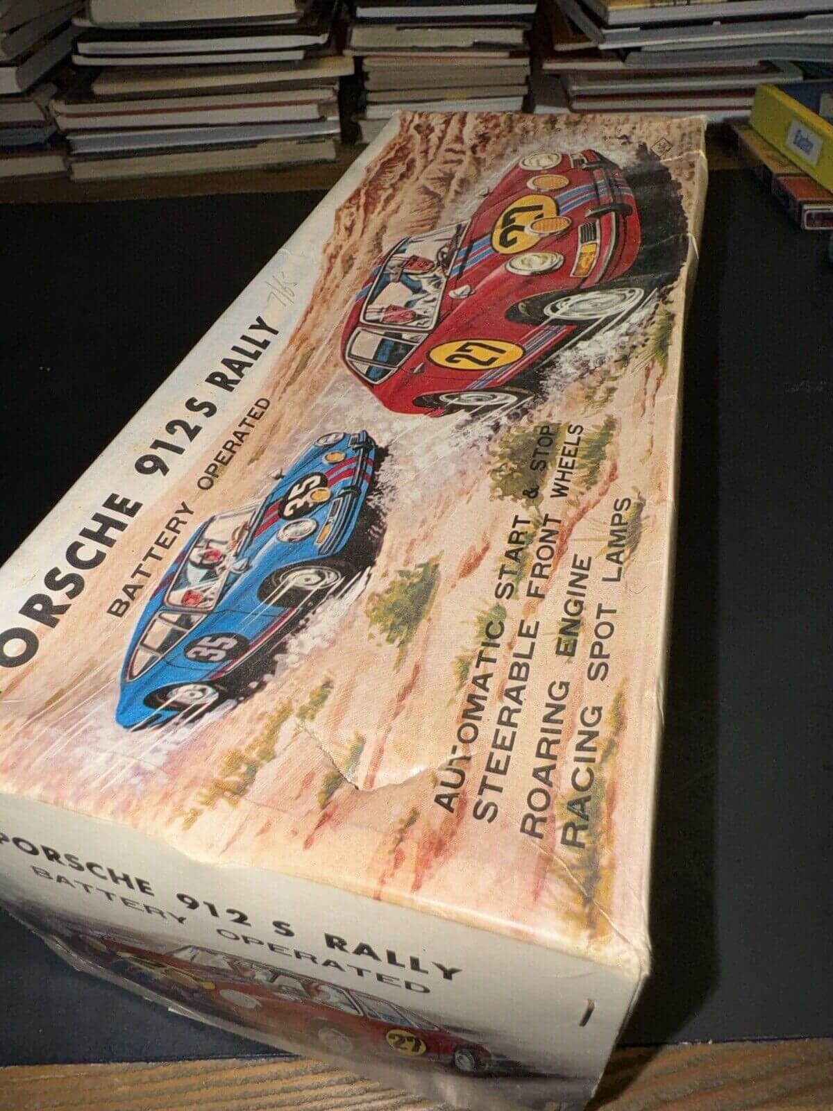 AOSHIN modelcar Porsche 912S Coupe Rally color red number 18    box from above