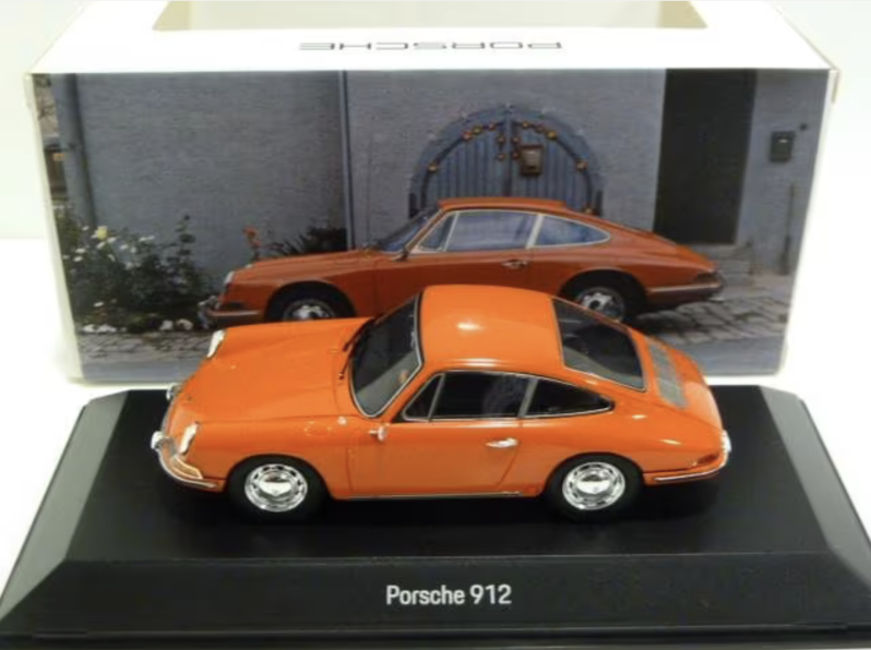 Modelcars SPARK Porsche 912 Coupe tangerine left side from above www.912stuff.com